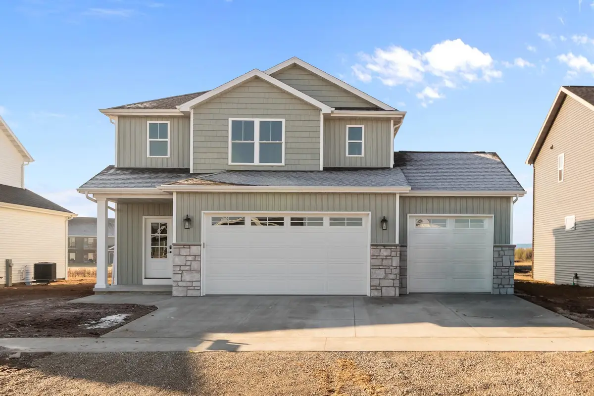 3600 E Golden Gate Drive, Appleton, WI 54913 - #1