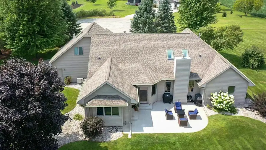 N4326 Red Leaf Drive, Appleton, WI 54913 - #2