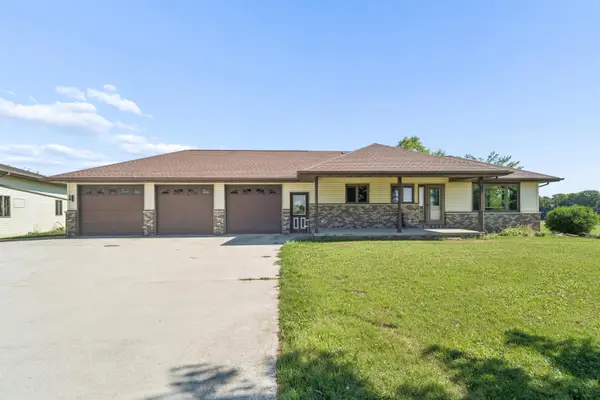 N3200 Minahan Road, CHILTON, WI 53014