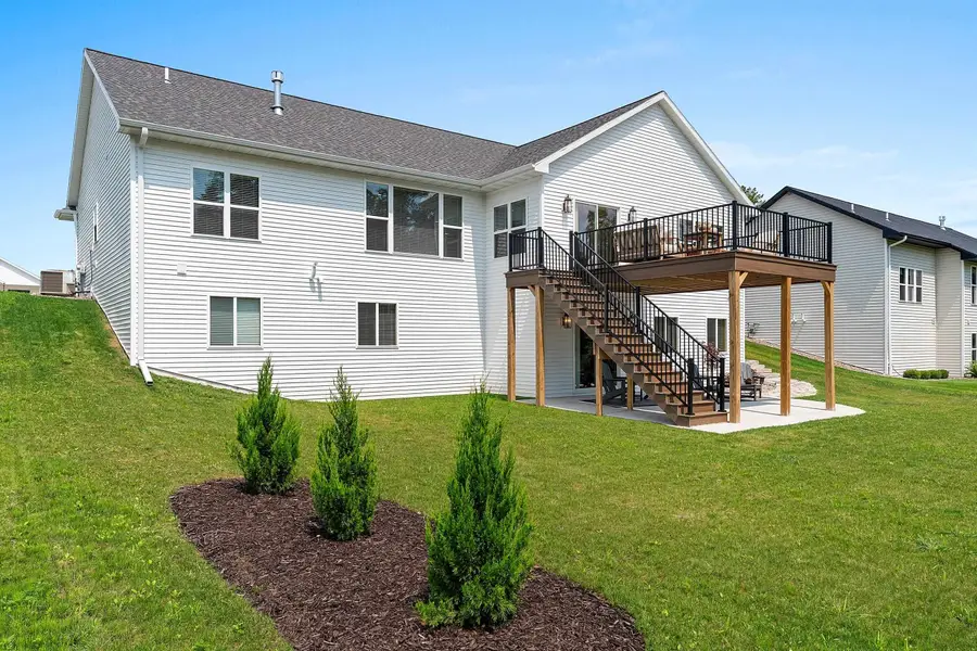 4049 Brussels Way, Howard, WI 54313 - #2
