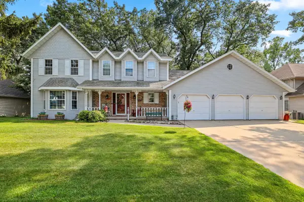 2495 Shady Oak Drive, GREEN BAY, WI 54304