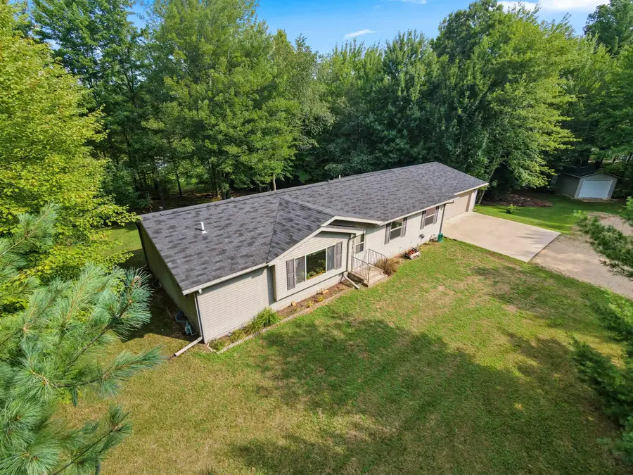 W5065 S Rainbow Circle, Shawano, WI 54166 - #3