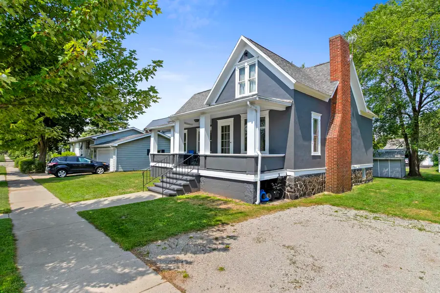 1030 Elizabeth Avenue, Marinette, WI 54143 - #3