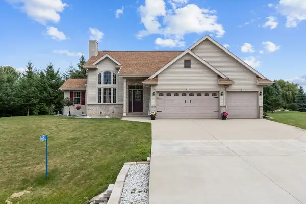 N6053 Joseph Drive, FOND DU LAC, WI 54937