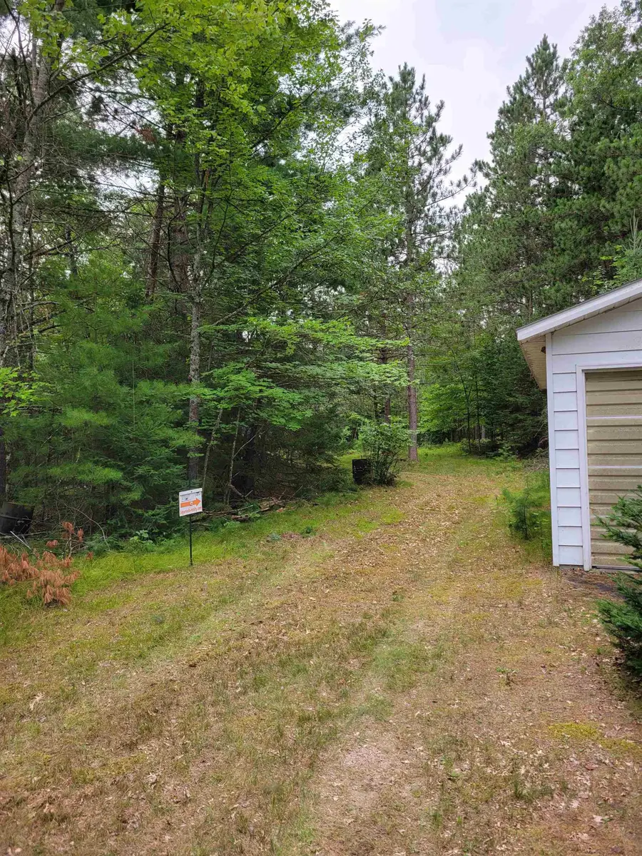 W13143 Parkway Road, Athelstane, WI 54104 - #2