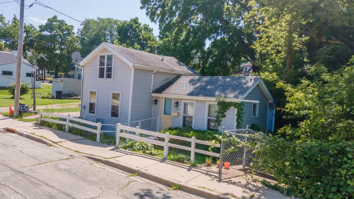 114 Washington Street, Ripon, WI 54971 - #1
