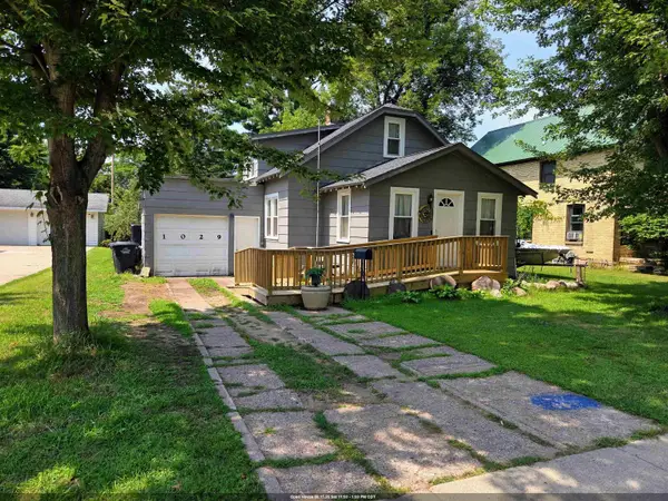 1029 S Main Street, SHAWANO, WI 54166