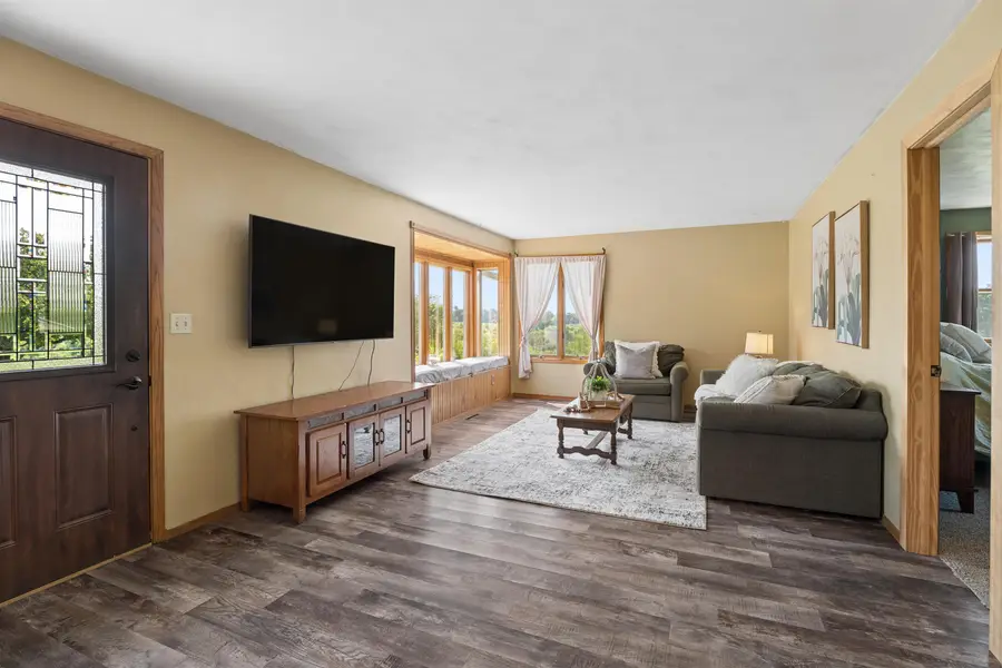 W8269 Grandview Road, Hortonville, WI 54944 - #2