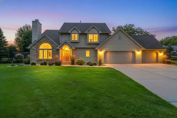856 Atlantis Court, GREEN BAY, WI 54313-7387