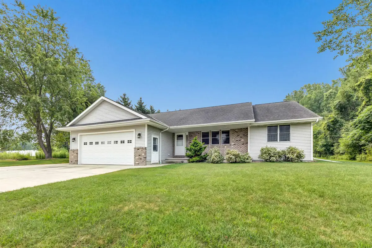 3533 Leeds Castle Drive, Green Bay, WI 54313-7488 - #1