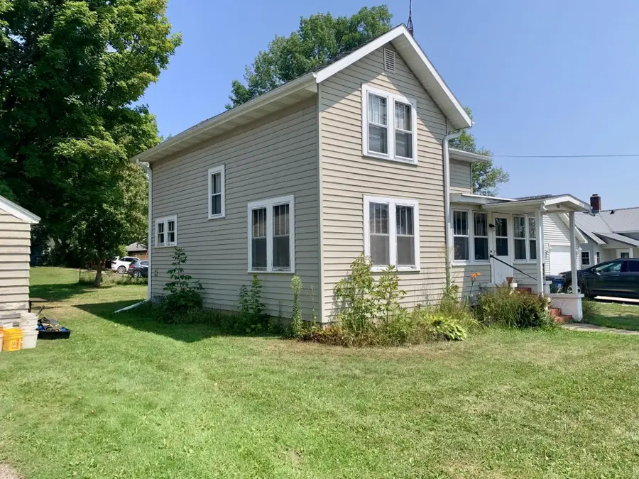 404 Birch Street, Birnamwood, WI 54414-9223 - #3