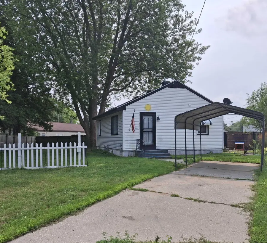 921 Raton Court, Manitowoc, WI 54220-0000 - #3