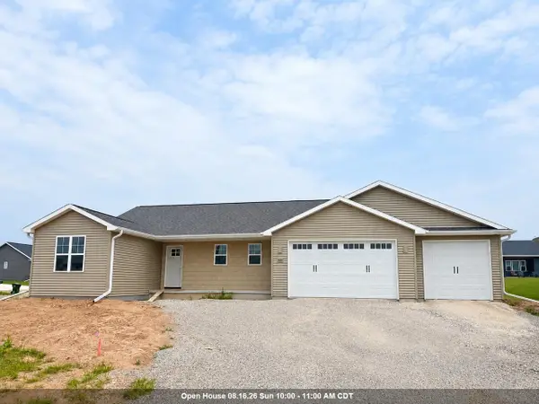 2091 Red Fox Lane, KAUKAUNA, WI 54130