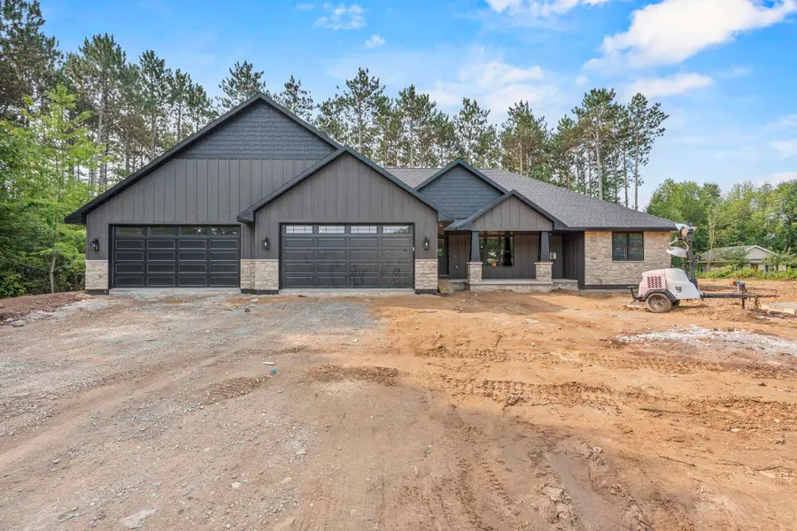 3141 High Country Court, Suamico, WI 54313 - #2