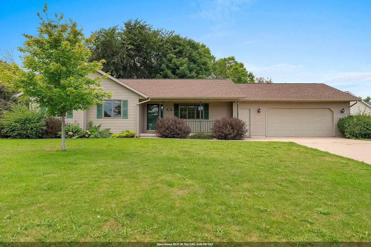 1525 Parkview Drive, New London, WI 54961 - #1