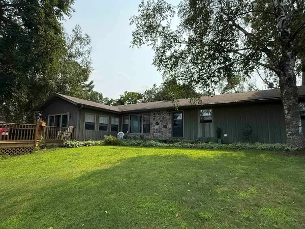 N7014 N Forest Haven Road, SHAWANO, WI 54166