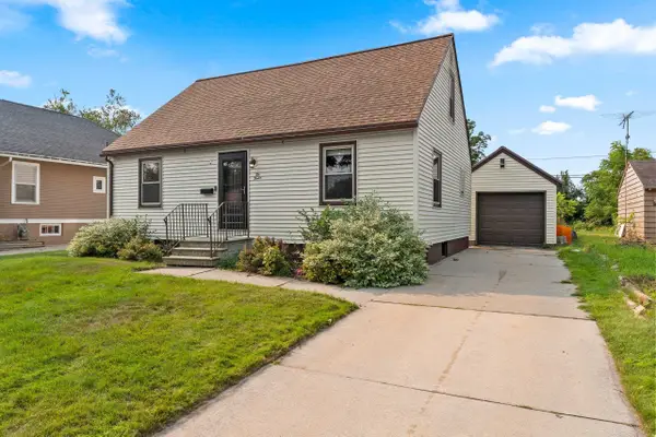 1012 Center Street, KEWAUNEE, WI 54216-1304