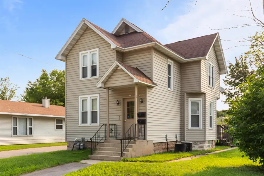622 Grand Street, Oshkosh, WI 54901-2813 - #3
