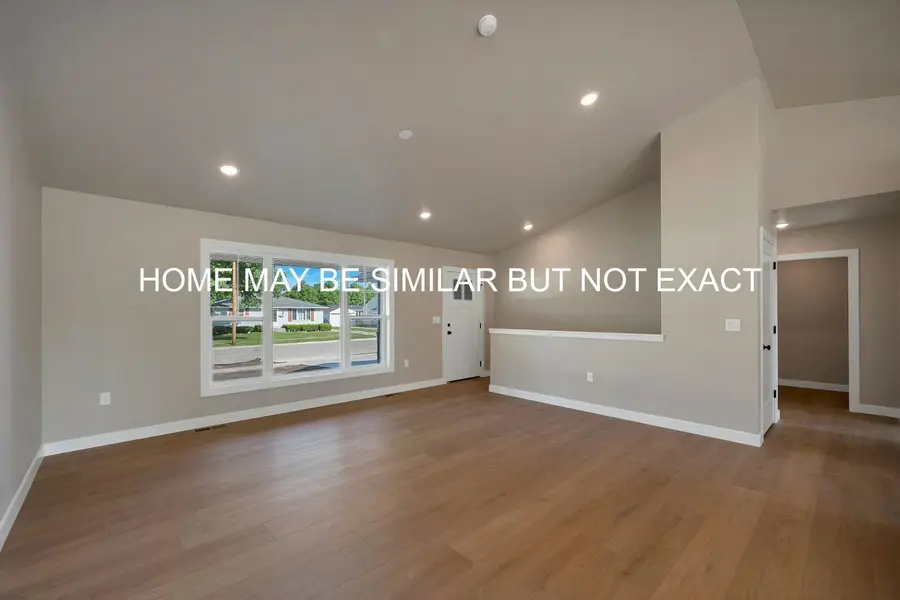 1033 Gray Street, Green Bay, WI 54303 - #3