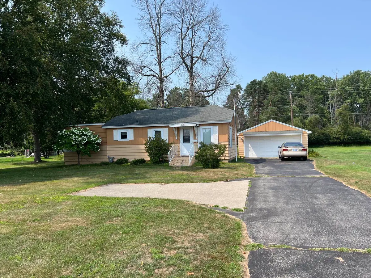 4251 10th Street, Menominee, MI 49858 - #1