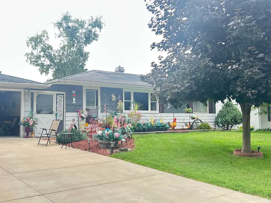 434 Melanie Lane, Ripon, WI 54971-0000 - #2
