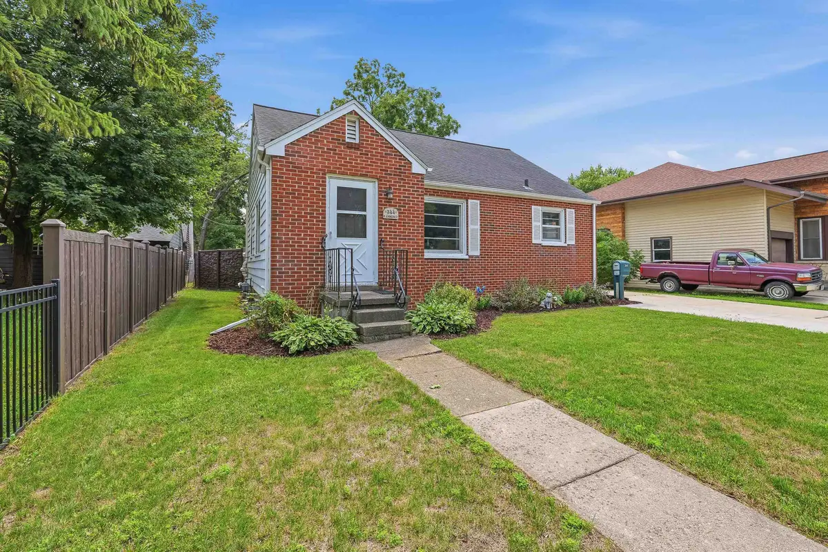 344 E Johnson Street, Fond Du Lac, WI 54935 - #1
