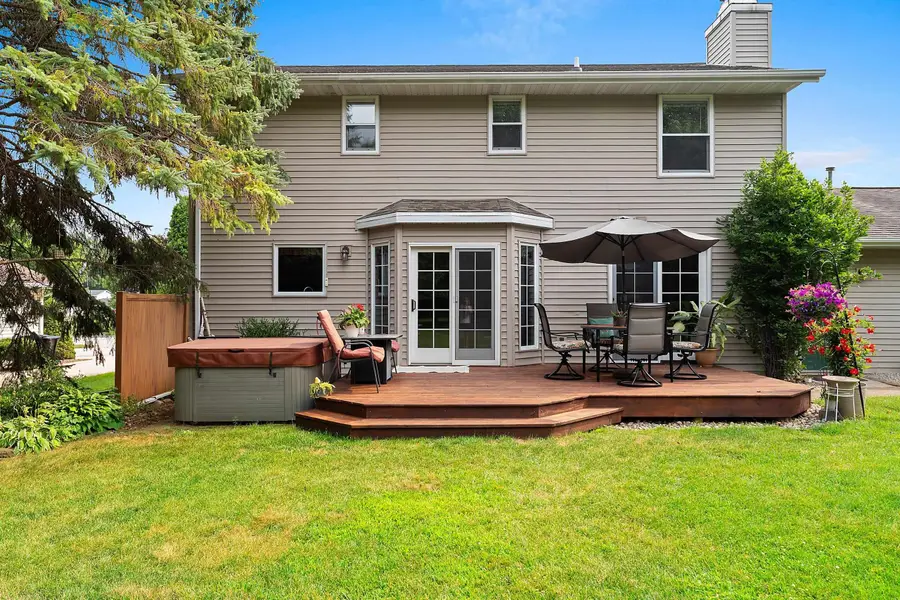 2906 Sunray Lane, Green Bay, WI 54313 - #2