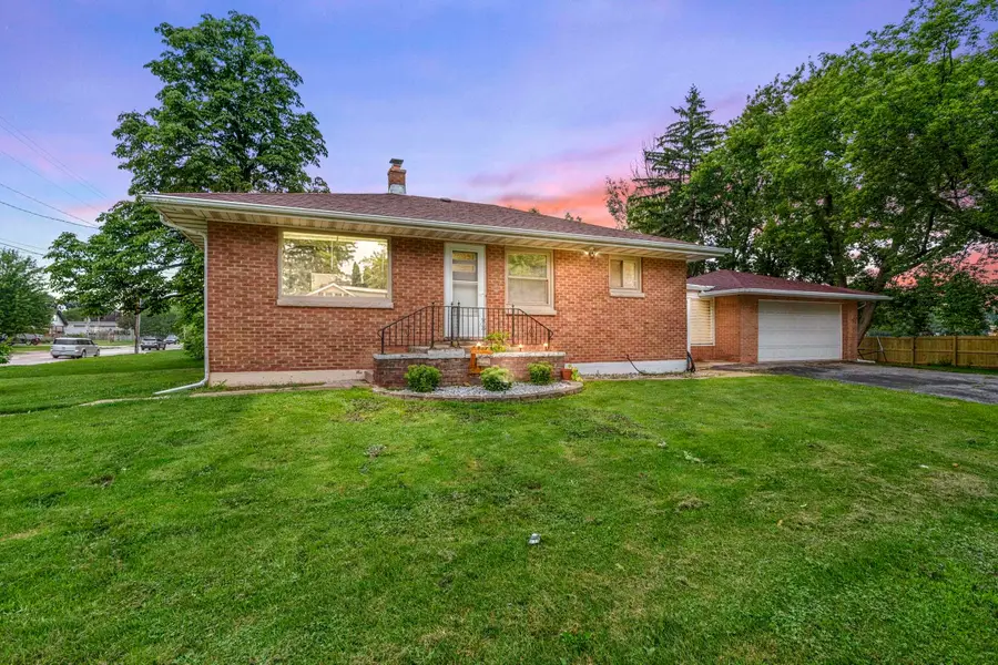 1412 W 9th Avenue, Oshkosh, WI 54902 - #3