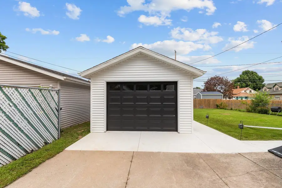 37 14th Street, Fond Du Lac, WI 54935 - #2