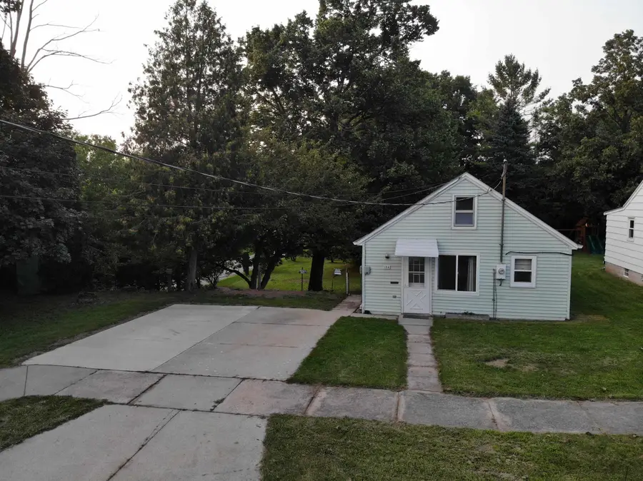 124 W 13th Street, Kaukauna, WI 54130-3251 - #2