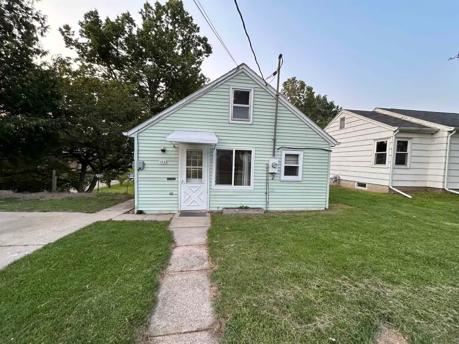 124 W 13th Street, Kaukauna, WI 54130-3251 - #3