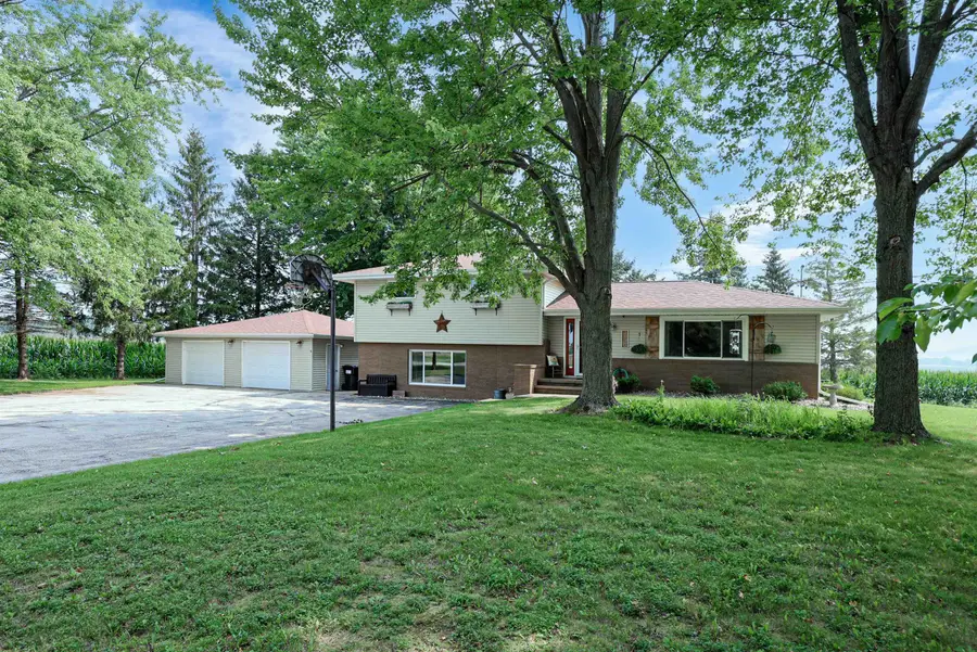 N3610 County Road Ee, Appleton, WI 54913 - #3