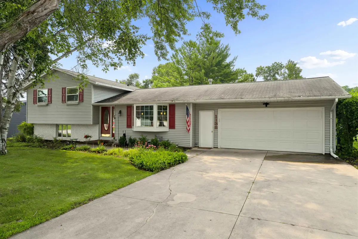 1138 Anchor Drive, Green Bay, WI 54313 - #1