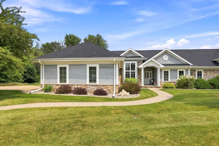 4704 Timber Row, Appleton, WI 54913 - #2