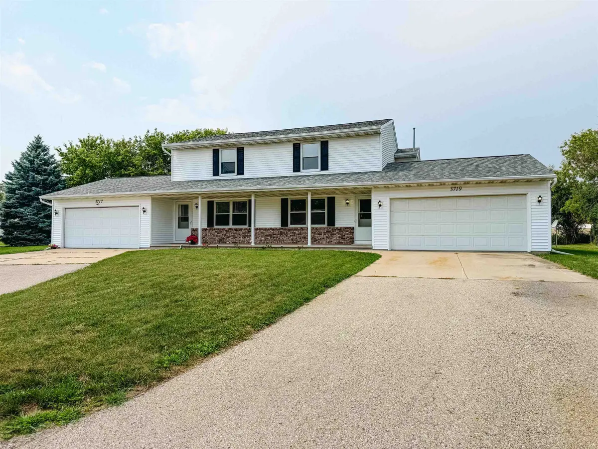 3719 N Blueridge Drive, Appleton, WI 54914 - #1