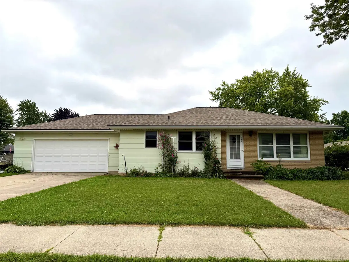970 Evans Street, Neenah, WI 54956-3917 - #1