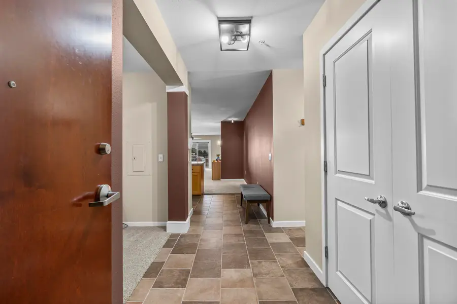 118 S Washington Street #203B, Green Bay, WI 54301-4267 - #3