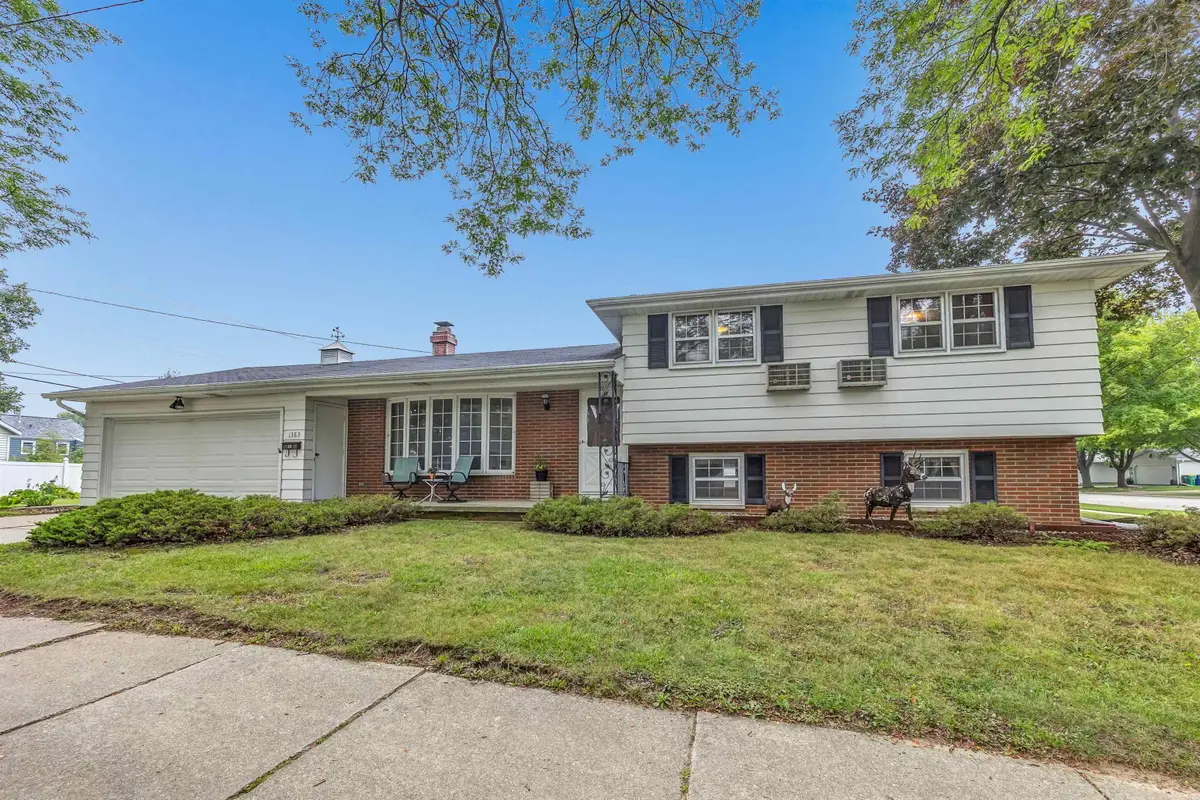 1383 Minahan Street, Green Bay, WI 54304-4367 - #1
