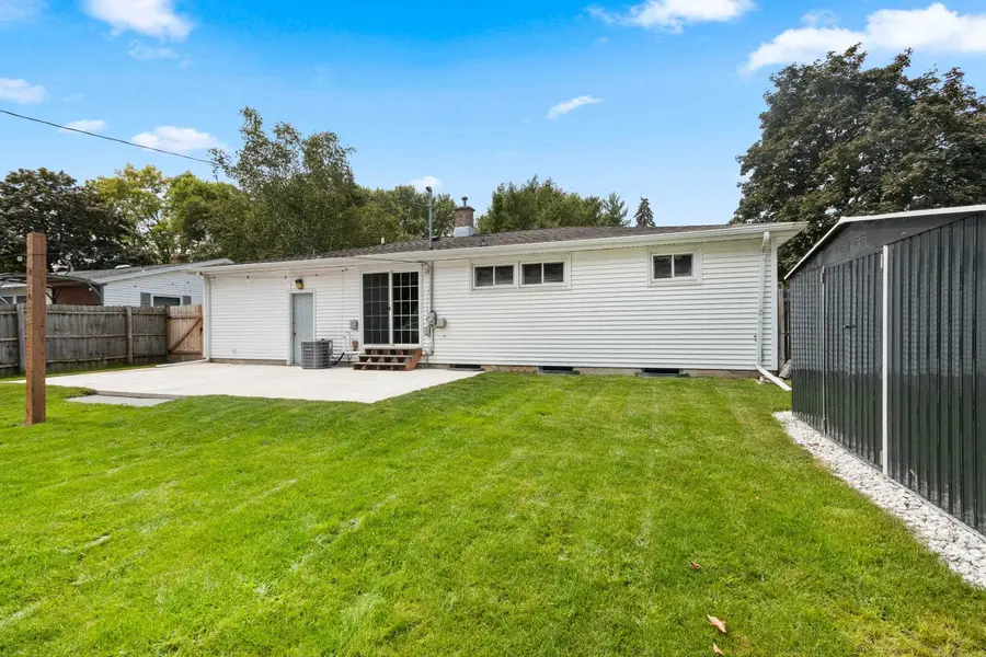 825 Tommark Street, Green Bay, WI 54304-2353 - #2