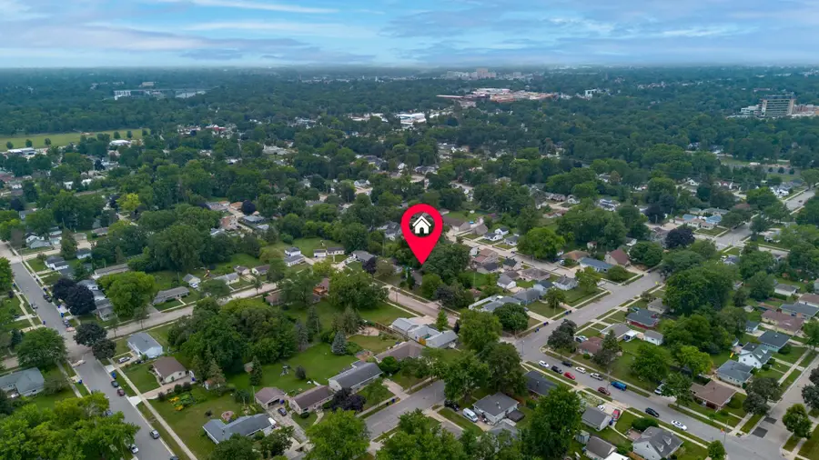 1905 N Alexander Street, Appleton, WI 54911-3330 - #3