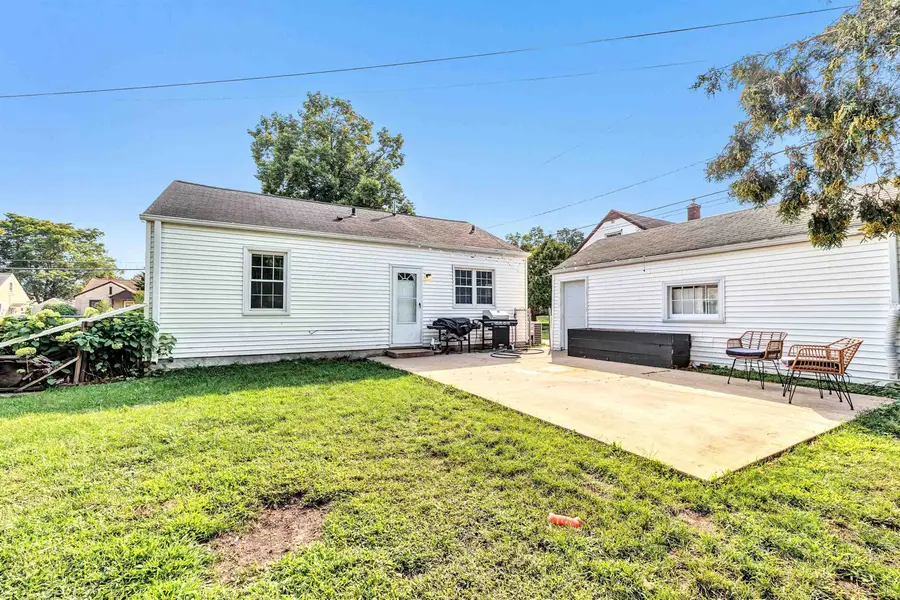 1216 9th Street, Green Bay, WI 54304-3202 - #3