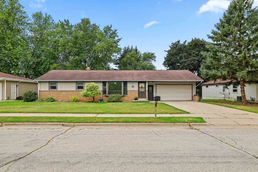374 Skyline Boulevard, Green Bay, WI 54302-3344 - #2