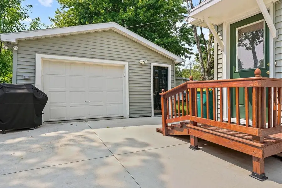 290 Breister Avenue, Fond Du Lac, WI 54935-2804 - #3