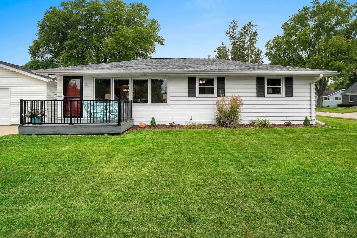 1404 Spence Street, Green Bay, WI 54304-3242 - #1