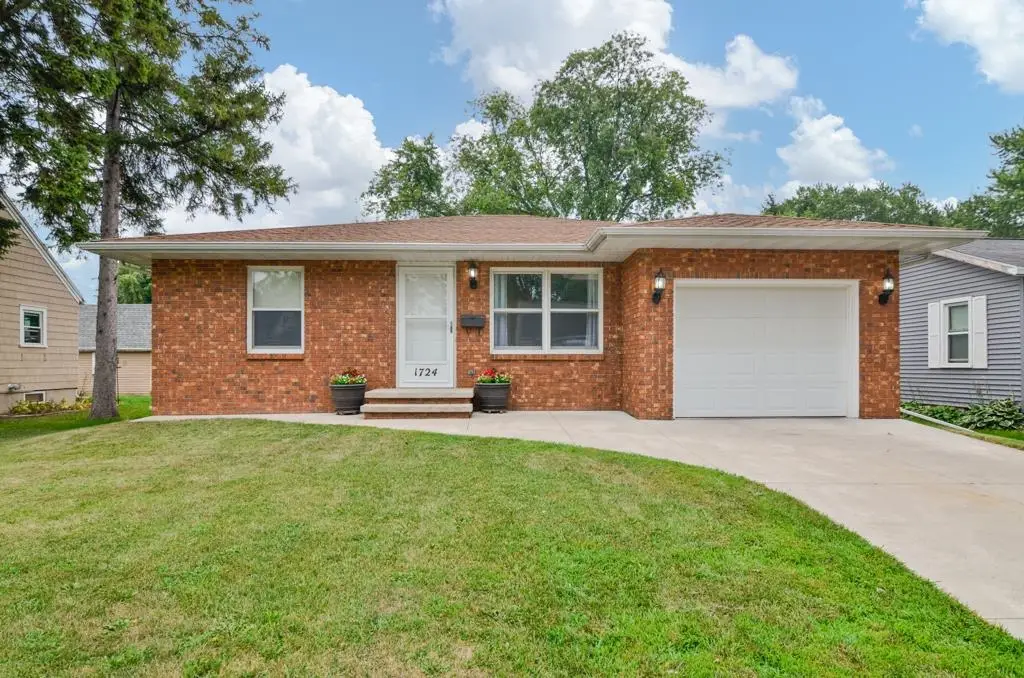 1724 N Ullman Street, Appleton, WI 54911 - #1