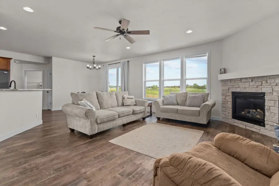 3846 E Zion Lane, Appleton, WI 54913 - #2