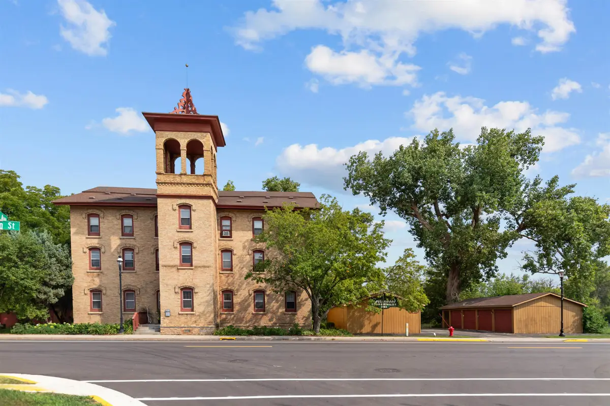 251 E Main Street #201, Omro, WI 54963 - #1