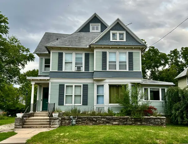 528 Mt Vernon Street, OSHKOSH, WI 54901