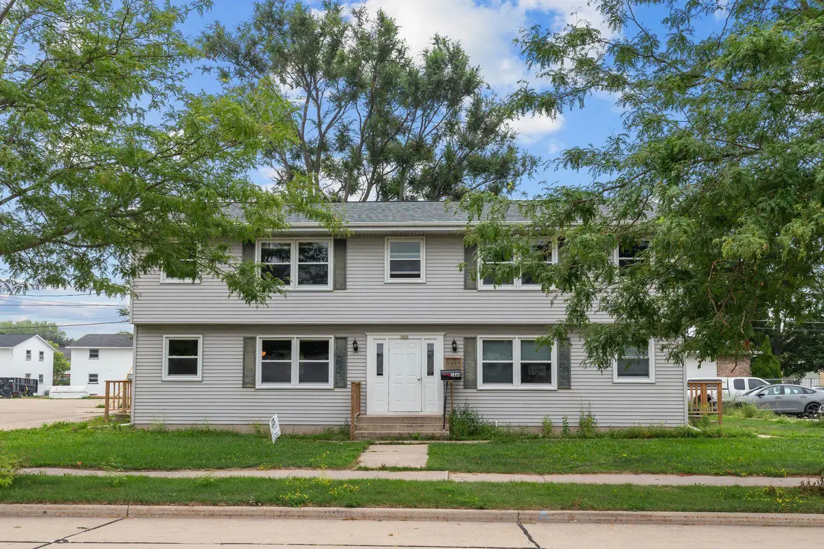 1860 Evans Street, Oshkosh, WI 54901 - #1