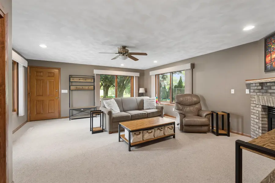 1912 S Walden Avenue, Appleton, WI 54915 - #3